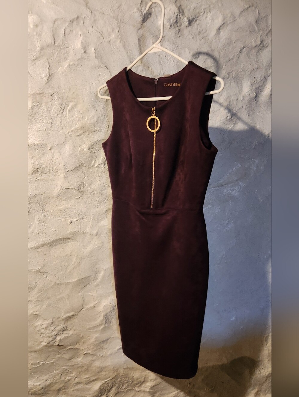 Calvin Klein Faux Suede Deep Purple Sleeveless Sheath Dress Quiet Luxury Sz 6
